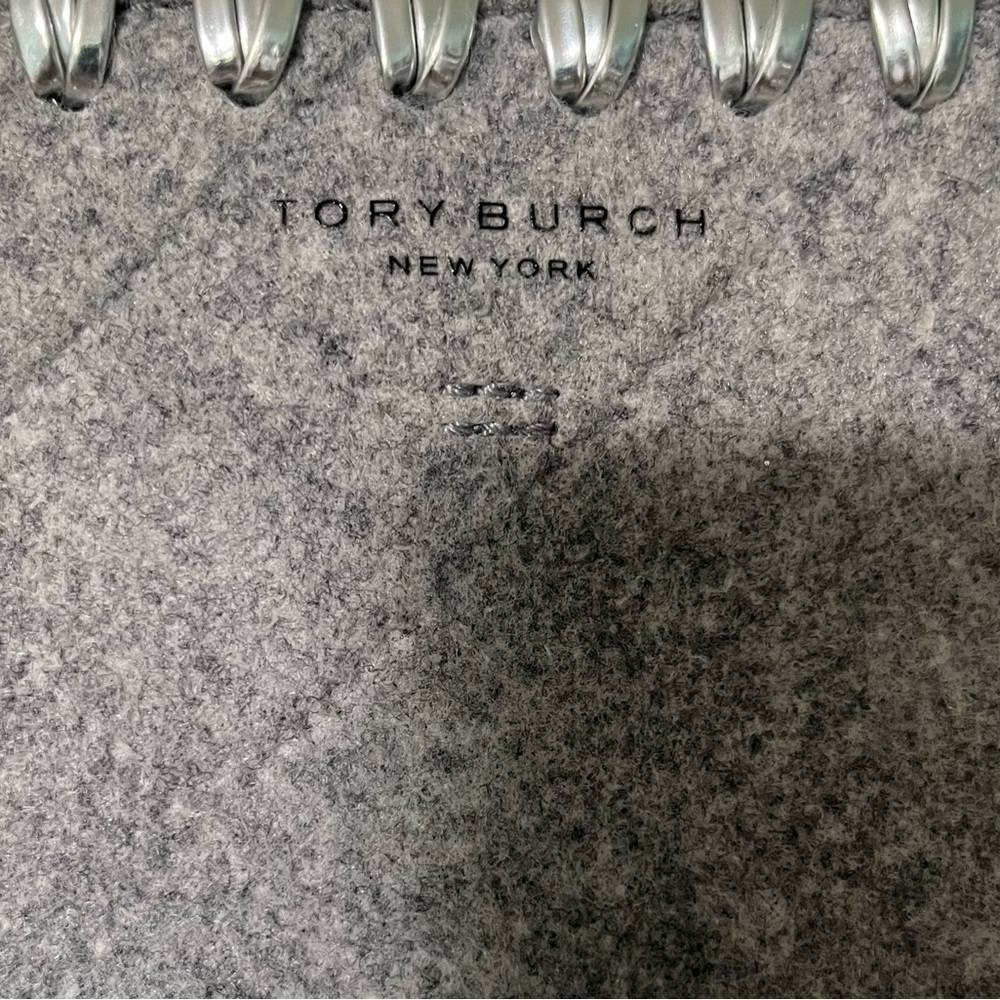 Tory Burch Block-T Functional grey Felt wool metallic leather large Tote bag - Picture 3 of 8